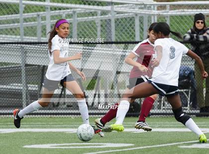Thumbnail 2 in Sierra Canyon vs. West Covina (CIF SS Playoff) photogallery.