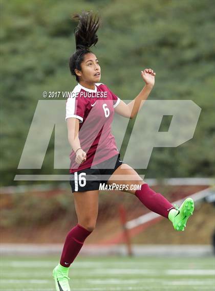 Thumbnail 2 in Sierra Canyon vs. West Covina (CIF SS Playoff) photogallery.