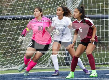Thumbnail 1 in Sierra Canyon vs. West Covina (CIF SS Playoff) photogallery.