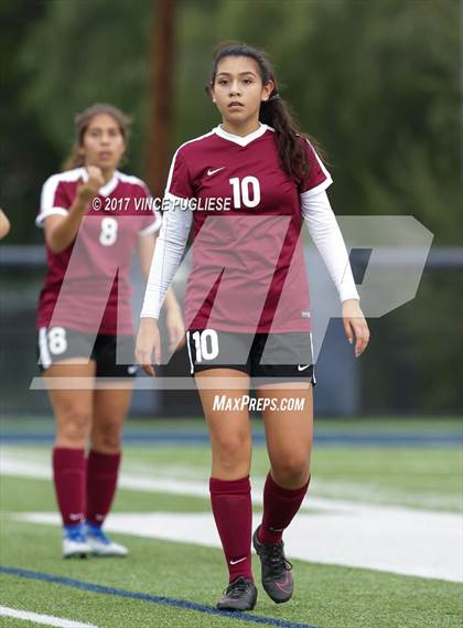 Thumbnail 3 in Sierra Canyon vs. West Covina (CIF SS Playoff) photogallery.