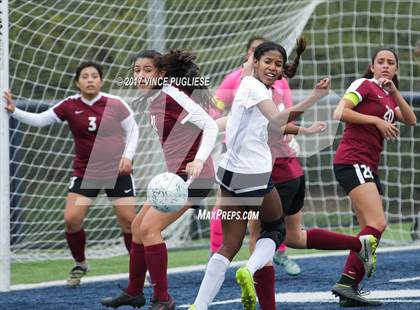 Thumbnail 1 in Sierra Canyon vs. West Covina (CIF SS Playoff) photogallery.