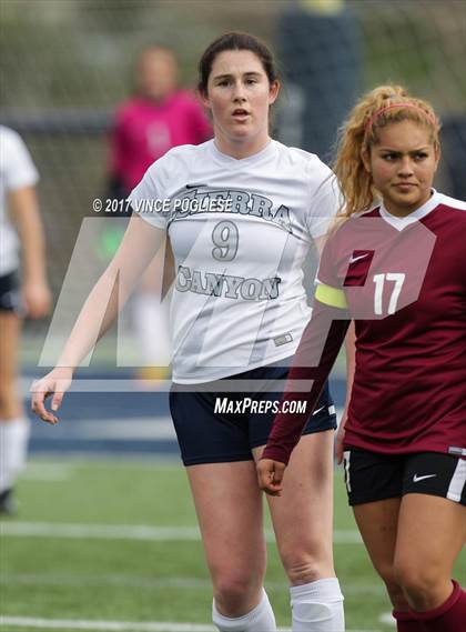 Thumbnail 3 in Sierra Canyon vs. West Covina (CIF SS Playoff) photogallery.