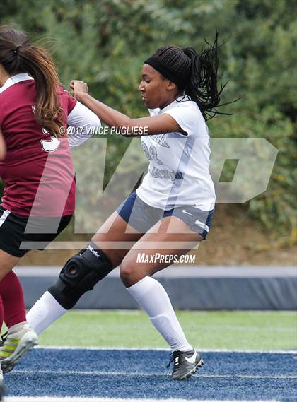 Thumbnail 1 in Sierra Canyon vs. West Covina (CIF SS Playoff) photogallery.