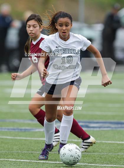Thumbnail 3 in Sierra Canyon vs. West Covina (CIF SS Playoff) photogallery.