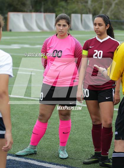 Thumbnail 3 in Sierra Canyon vs. West Covina (CIF SS Playoff) photogallery.