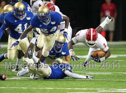 Thumbnail 2 in North Gwinnett vs. McEachern (Corky Kell Classic) photogallery.