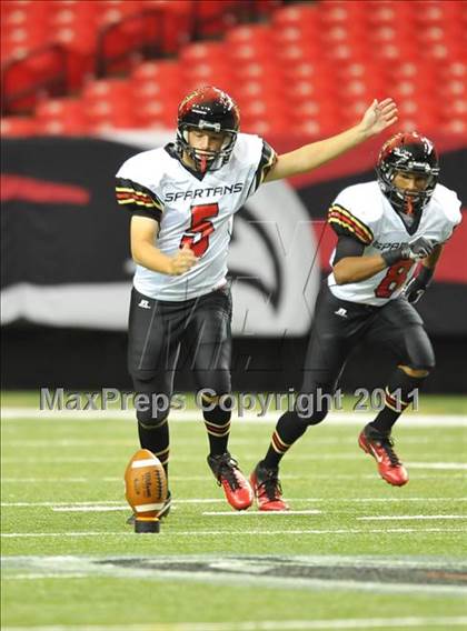 Thumbnail 1 in Greater Atlanta Christian vs. Westminster (Great American Football Classic) photogallery.