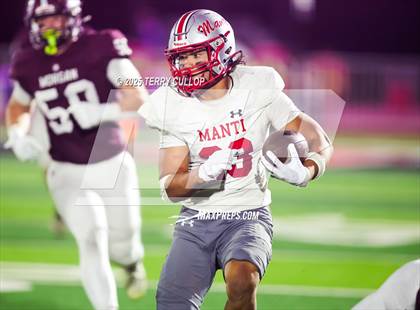 Thumbnail 3 in Morgan vs. Manti (UHSAA 3A Semi Final) photogallery.