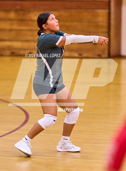 Thumbnail 3 in Clear Brook @ Deer Park (B Team) photogallery.
