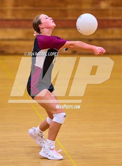 Thumbnail 2 in Clear Brook @ Deer Park (B Team) photogallery.