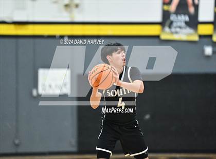Thumbnail 3 in Pueblo South vs Green Mountain photogallery.