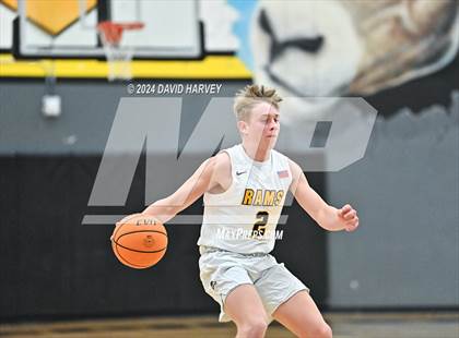 Thumbnail 3 in Pueblo South vs Green Mountain photogallery.