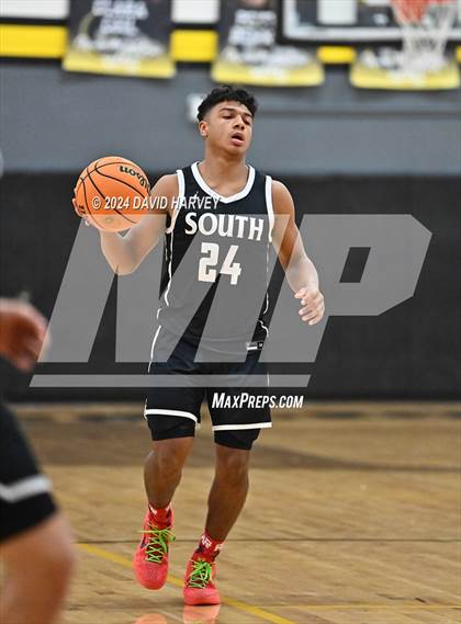 Thumbnail 1 in Pueblo South vs Green Mountain photogallery.