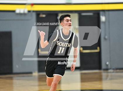 Thumbnail 1 in Pueblo South vs Green Mountain photogallery.