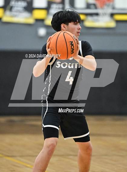 Thumbnail 3 in Pueblo South vs Green Mountain photogallery.