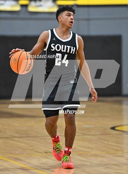 Thumbnail 1 in Pueblo South vs Green Mountain photogallery.