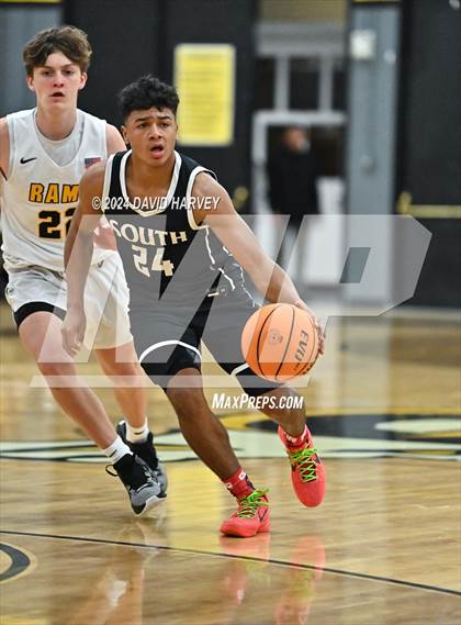 Thumbnail 2 in Pueblo South vs Green Mountain photogallery.