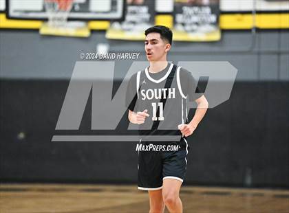 Thumbnail 3 in Pueblo South vs Green Mountain photogallery.