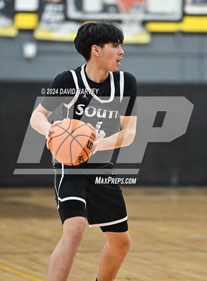 Thumbnail 2 in Pueblo South vs Green Mountain photogallery.