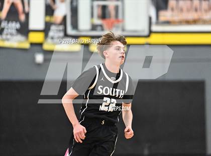 Thumbnail 2 in Pueblo South vs Green Mountain photogallery.