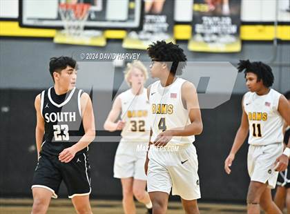 Thumbnail 2 in Pueblo South vs Green Mountain photogallery.