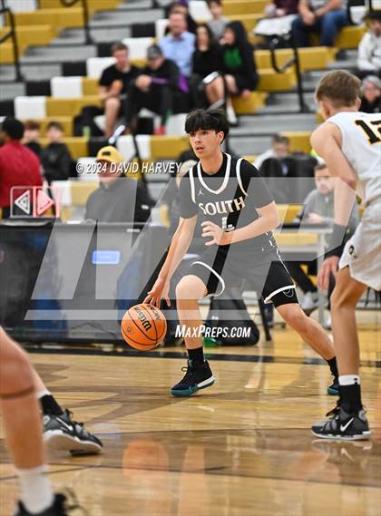 Thumbnail 2 in Pueblo South vs Green Mountain photogallery.