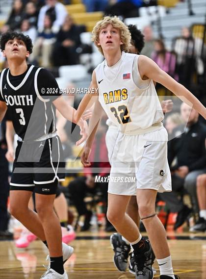 Thumbnail 3 in Pueblo South vs Green Mountain photogallery.