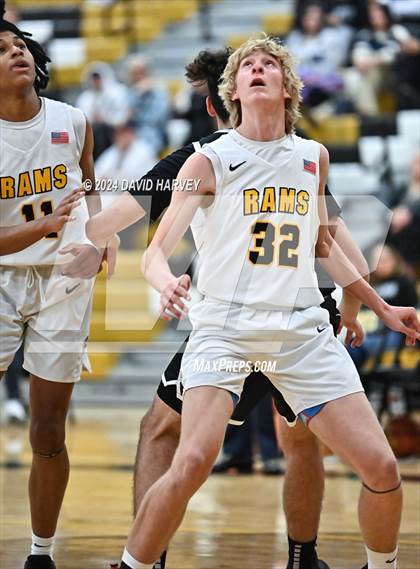 Thumbnail 2 in Pueblo South vs Green Mountain photogallery.