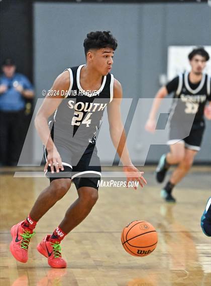 Thumbnail 2 in Pueblo South vs Green Mountain photogallery.