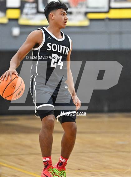 Thumbnail 1 in Pueblo South vs Green Mountain photogallery.