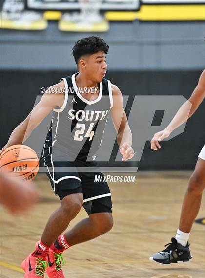 Thumbnail 2 in Pueblo South vs Green Mountain photogallery.