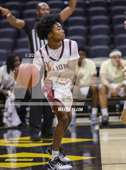 Thumbnail 1 in Cardinal Ritter College Prep vs Putnam City North (Norm Stewart Classic) photogallery.