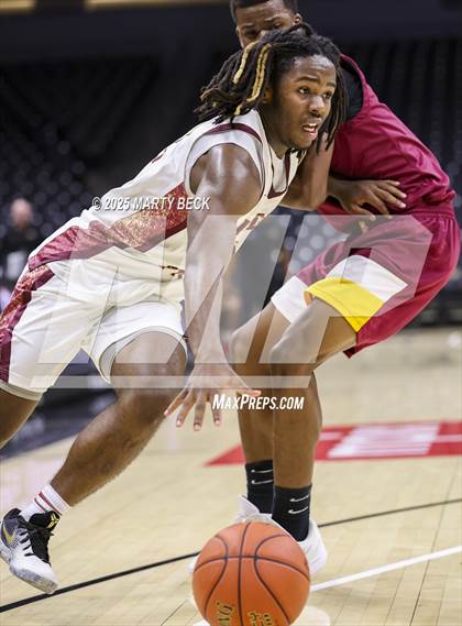 Thumbnail 1 in Cardinal Ritter College Prep vs Putnam City North (Norm Stewart Classic) photogallery.