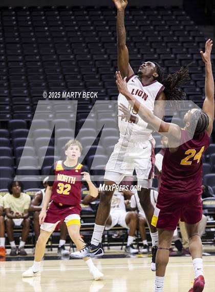 Thumbnail 2 in Cardinal Ritter College Prep vs Putnam City North (Norm Stewart Classic) photogallery.