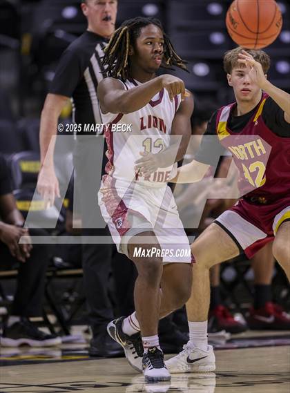 Thumbnail 3 in Cardinal Ritter College Prep vs Putnam City North (Norm Stewart Classic) photogallery.