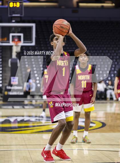 Thumbnail 2 in Cardinal Ritter College Prep vs Putnam City North (Norm Stewart Classic) photogallery.