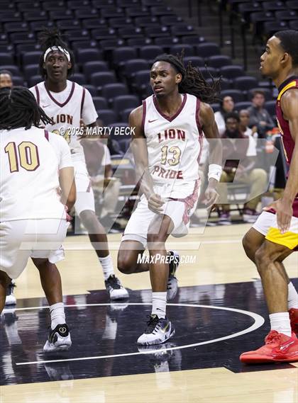 Thumbnail 2 in Cardinal Ritter College Prep vs Putnam City North (Norm Stewart Classic) photogallery.