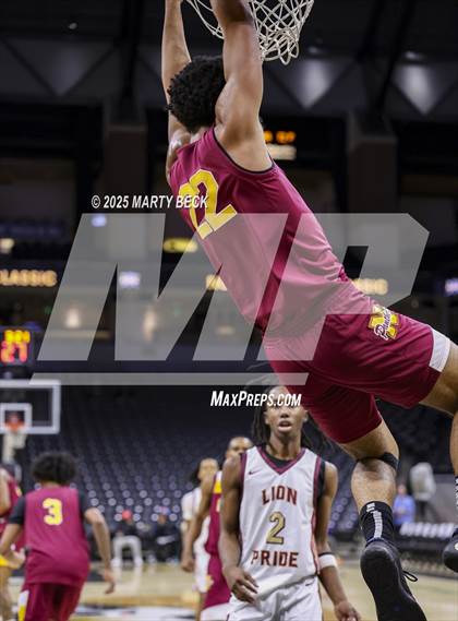 Thumbnail 1 in Cardinal Ritter College Prep vs Putnam City North (Norm Stewart Classic) photogallery.