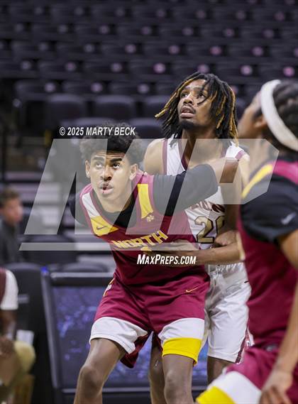 Thumbnail 1 in Cardinal Ritter College Prep vs Putnam City North (Norm Stewart Classic) photogallery.