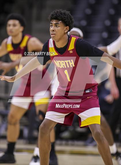 Thumbnail 2 in Cardinal Ritter College Prep vs Putnam City North (Norm Stewart Classic) photogallery.