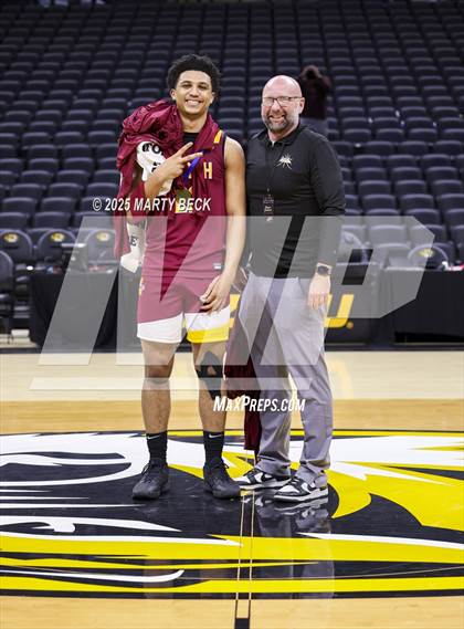 Thumbnail 1 in Cardinal Ritter College Prep vs Putnam City North (Norm Stewart Classic) photogallery.