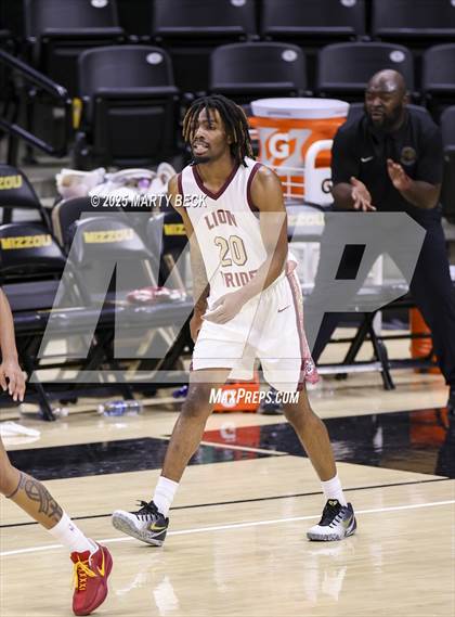 Thumbnail 3 in Cardinal Ritter College Prep vs Putnam City North (Norm Stewart Classic) photogallery.