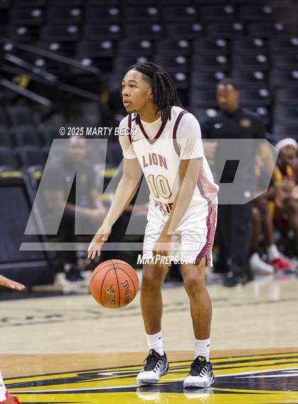 Thumbnail 1 in Cardinal Ritter College Prep vs Putnam City North (Norm Stewart Classic) photogallery.