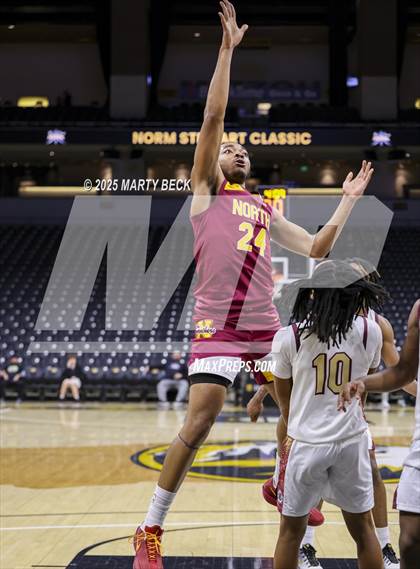 Thumbnail 3 in Cardinal Ritter College Prep vs Putnam City North (Norm Stewart Classic) photogallery.