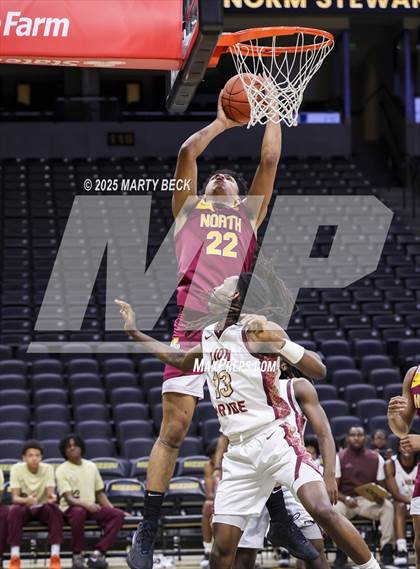 Thumbnail 3 in Cardinal Ritter College Prep vs Putnam City North (Norm Stewart Classic) photogallery.