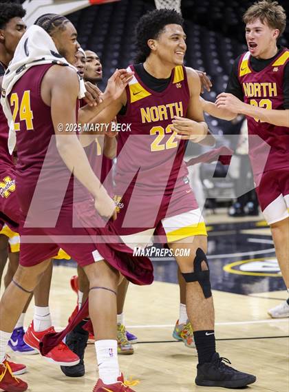 Thumbnail 1 in Cardinal Ritter College Prep vs Putnam City North (Norm Stewart Classic) photogallery.