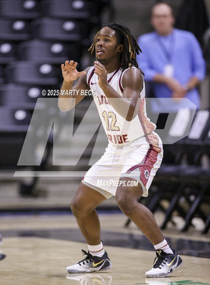 Thumbnail 3 in Cardinal Ritter College Prep vs Putnam City North (Norm Stewart Classic) photogallery.