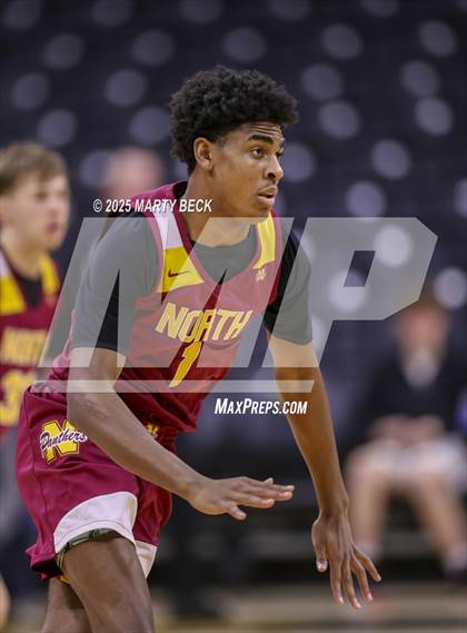 Thumbnail 3 in Cardinal Ritter College Prep vs Putnam City North (Norm Stewart Classic) photogallery.
