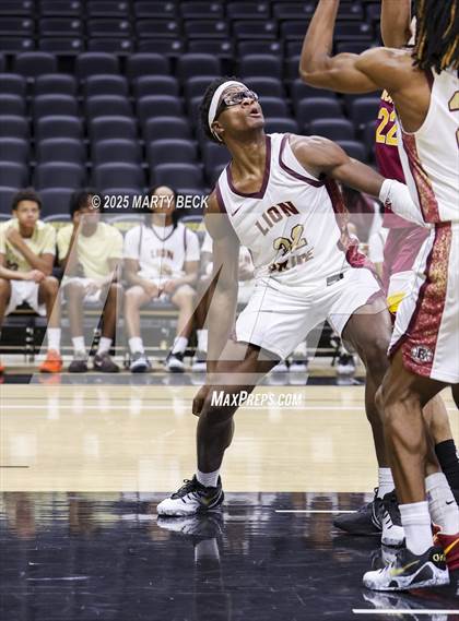Thumbnail 1 in Cardinal Ritter College Prep vs Putnam City North (Norm Stewart Classic) photogallery.