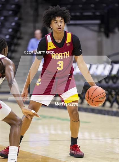 Thumbnail 1 in Cardinal Ritter College Prep vs Putnam City North (Norm Stewart Classic) photogallery.
